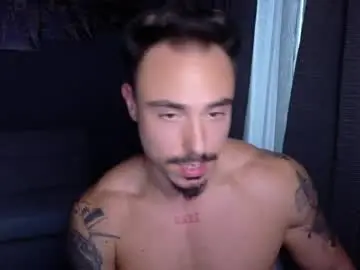 Chaturbate Best live sex cam show of master_lukass