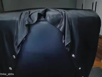 Chaturbate Adult Webcams of mikestrip