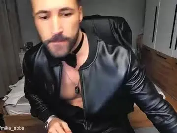 Chaturbate Watch Live Sex Cams of mikestrip