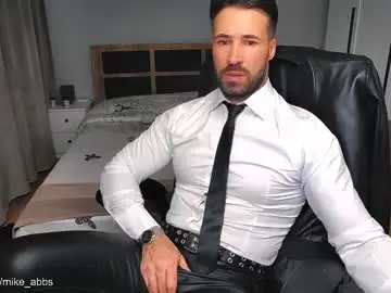 Chaturbate Live Sex of mikestrip