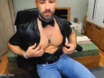 Chaturbate Watch Live Sex Cams of mikestrip