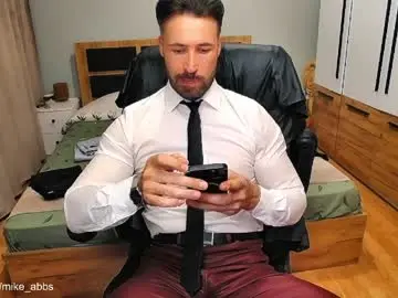 Chaturbate Live Porn of mikestrip