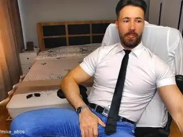 Chaturbate Live Sex of mikestrip