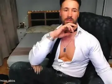 Chaturbate Nude Webcam of mikestrip