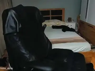 Chaturbate Live Sex of mikestrip
