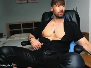 Chaturbate Live Sex of mikestrip