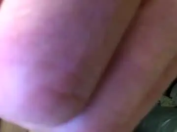 Chaturbate Live Sex Cam of davi187