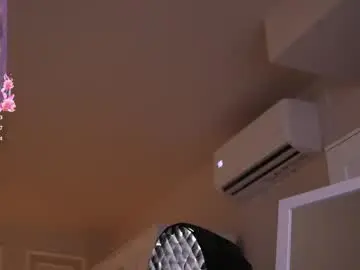 Chaturbate Adult Video Chat of kyssaraplay