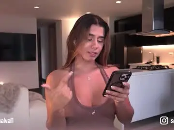 Chaturbate Watch Live Sex Cams of missvalery_1