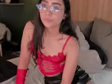 Chaturbate Nude Webcam of scarlett25__