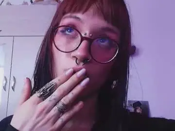 Chaturbate Live Sex Cam of bathory_vamps