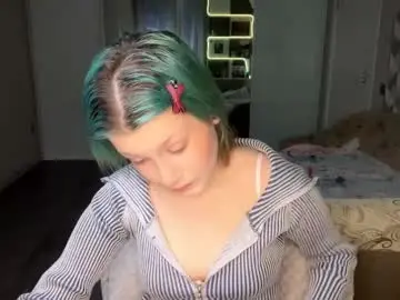 Chaturbate Live Sex Cam of danniesaysongkham