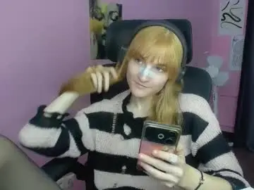 Chaturbate Live Sex Cam of frankie_reese