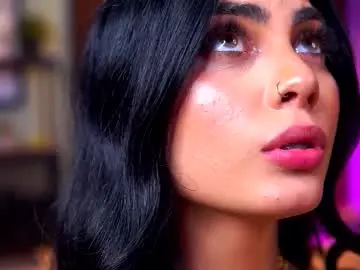 Chaturbate Adult Webcams of ravennadarcy