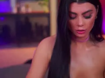 Chaturbate Sex Cam of ravennadarcy