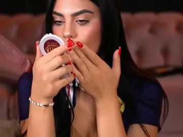 Chaturbate Sex Chat of ravennadarcy