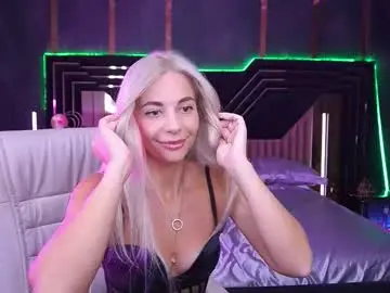 Chaturbate Live Sex of bellarayyy