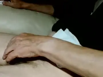 Chaturbate Live Sex Cam of cplmature87