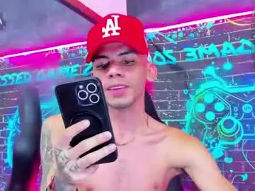 Chaturbate Sex Cam of edward_24_