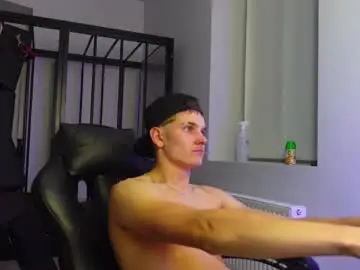 Chaturbate Best live sex cam show of eric_poston