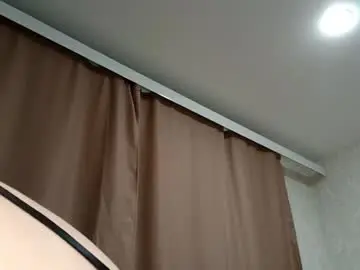 Chaturbate Adult Video Chat of leslyshie