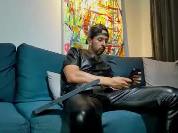 Chaturbate Sex Cam of tommy_raym0ndg