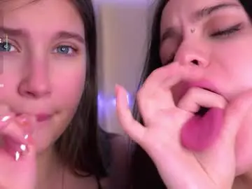 Chaturbate Live Sex Cam of vivid_girls