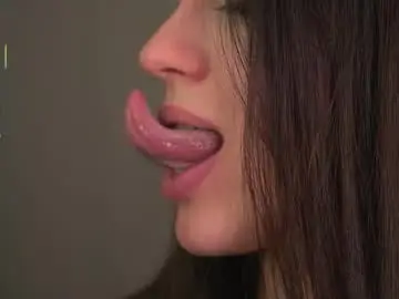 Chaturbate Nude Webcam of vivid_girls