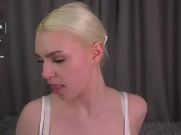 Chaturbate Live Sex Cam of vivid_girls