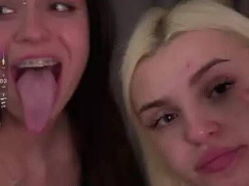 Chaturbate Watch Live Sex Cams of vivid_girls