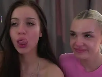 Chaturbate Private Sex Chat of vivid_girls