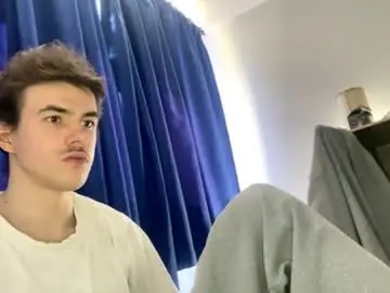 Chaturbate Adult Webcams of yayay333