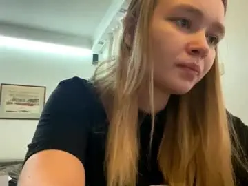 Chaturbate Nude Webcam of cherryleija