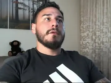 Chaturbate Live Sex Cam of gymdominus