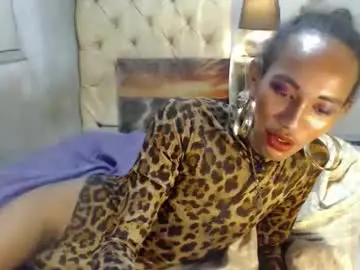 Chaturbate Free Porn Cam of hugecock_caramel