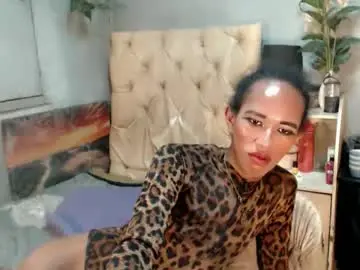 Chaturbate Watch Live Sex Cams of hugecock_caramel