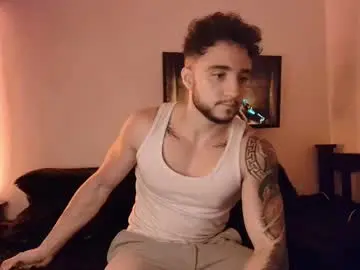 Chaturbate Sex Cam of latinboyvip_