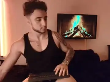 Chaturbate Nude Webcam of latinboyvip_