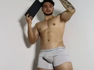 Chaturbate Free Live Porn of latinboyvip_
