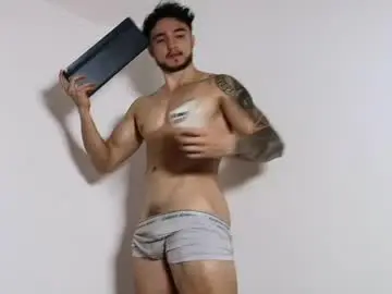 Chaturbate Free Live Porn of latinboyvip_