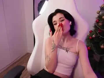 Chaturbate Free Porn Cam of lucy_kitty17