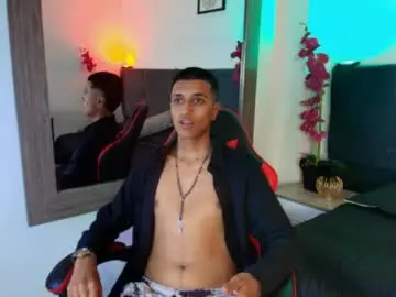 Chaturbate Adult Webcams of alan_colthon