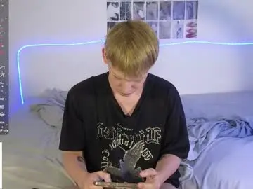 Chaturbate Adult Webcams of forever_eren