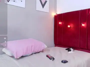 Chaturbate Live Sex of playfuljust_18