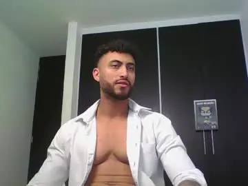 Chaturbate Sex Chat of claybrown_