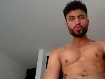 Chaturbate Watch Live Sex Cams of claybrown_