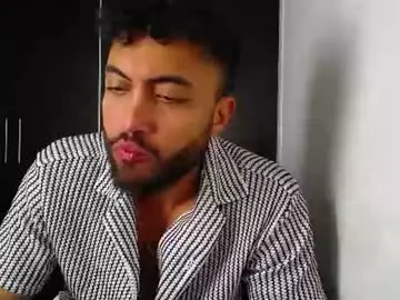 Chaturbate Watch Live Sex Cams of claybrown_