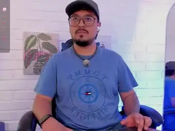 Chaturbate Adult Webcams of daviidevans