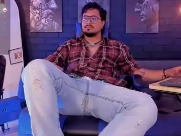 Chaturbate Adult Webcams of daviidevans