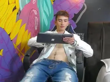 Chaturbate Live Sex of iam_smith_